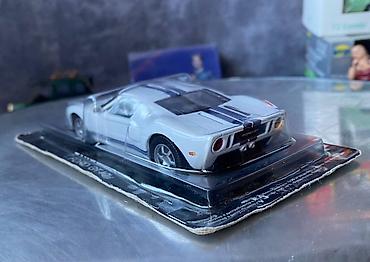 Avtomobil modelləri: Коллекционная модель FORD GT40 White with blue strip 1966 — 12