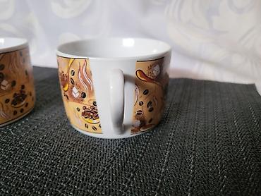 case coca cola: Porcelanske vintaz,nove solje za dvoje za kafu,caj. Solje komada 2 u — 8