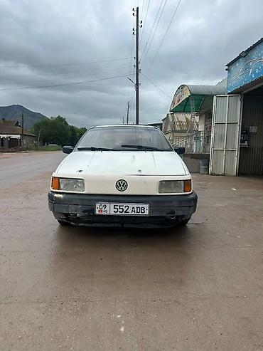 jac 9: Volkswagen Passat: 1988 г., 1.8 л, Механика, Бензин, Седан — 5
