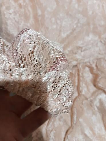 Haljine: Duga čipkana haljina u puder‑roze boji - Brend: REFKA (etiketa na — 9