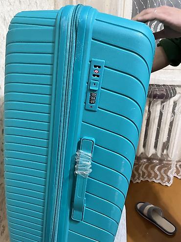 Чемоданы: Чемодан, Новый, Материал: Пластик, Большой (более 70 л), Кодовый замок, С выдвижной ручкой, Вращающиеся колеса на 360° at lalafo.kg — 4 Чемоданы: Чемодан, Новый, Материал: Пластик, Большой (более 70 л), Кодовый замок, С выдвижной ручкой, Вращающиеся колеса на 360° — 4