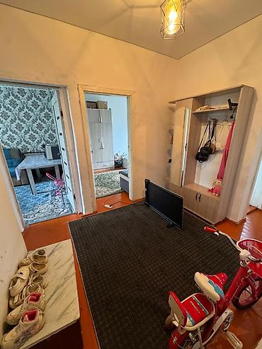 ак кеме старый аэропорт: 3 комнаты, 57 м², 105 серия, 1 этаж — 5