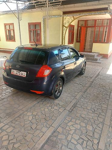 daewoo 1: Kia Ceed: 2010 г., 1.6 л, Хэтчбэк — 4