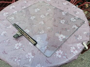 Auto delovi: Staklo desnih prednjih vrata Lada 2101. Polovno, ocuvano. Skinuto sa — 5