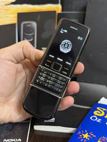 Nokia: Nokia 8 Sirocco, < 2 GB Memory Capacity, rəng - Qara, Düyməli — 8