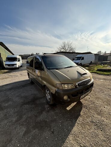 Hyundai: Hyundai H-1 (Grand Starex): 2000 г., 2.5 л, Механика, Дизель, Минивэн