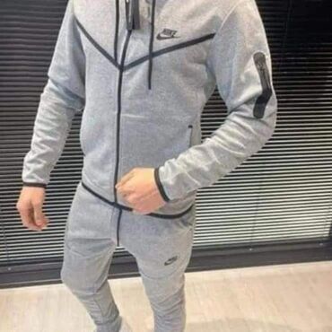 Trenerke: Veličine
od S do 2XL
Cena 4400 din na lalafo.rs — 12 Trenerke: Veličine
od S do 2XL
Cena 4400 din — 12