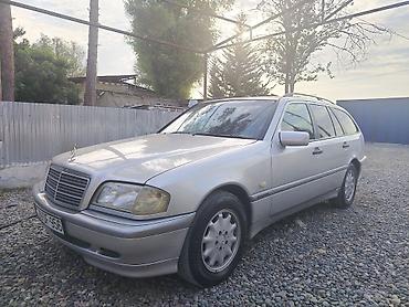 a 160 mercedes: Mercedes-Benz C-Class: 1.8 l | 2000 il Universal — 4