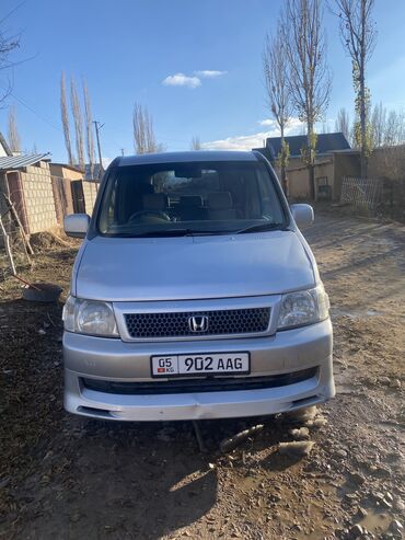 жета машина: Honda Stepwgn: 2002 г., 2 л, Автомат, Бензин, Минивэн