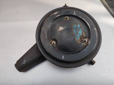 Auto delovi: Filter vazduha Lada 2106. Polovno. Skinuto sa rastavljenog — 2