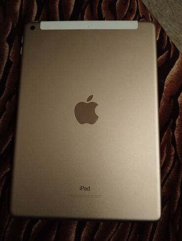чехол mi pad 5 бишкек: Планшет, Apple, эс тутум 32 ГБ, Колдонулган, Классикалык түсү - Алтын