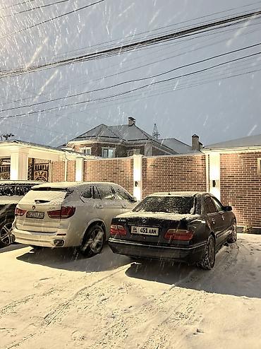Транспорт: Mercedes-Benz E-Class: 2001 г., 2 л, Механика, Бензин, Седан — 2