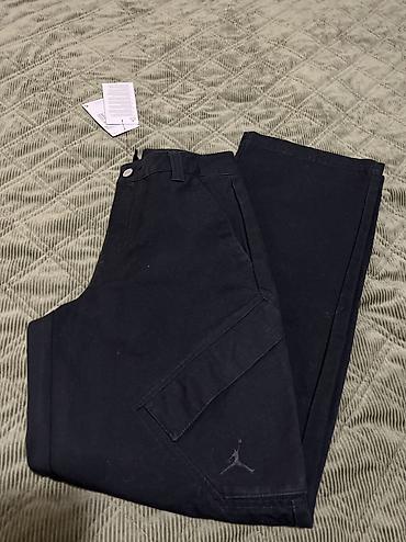 vikend torba: JORDAN Chicago Women's Trousers vel.XS NOVO
FV7098 010 — 10