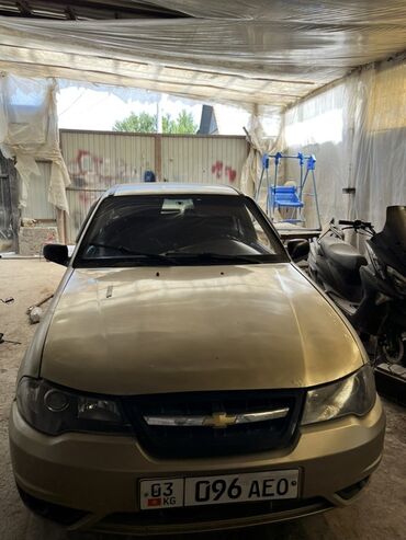 продаю нексиа: Chevrolet Nexia: 2010 г., 1.6 л, Механика, Седан