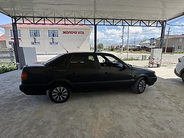 Унаа: Volkswagen Passat: 1994 г., 1.8 л, Кол менен иштөөчү, Бензин, Седан — 3