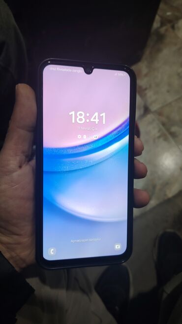 samsung a31: 150 azn A 15 128 yaddaş 6 ram orginal detal