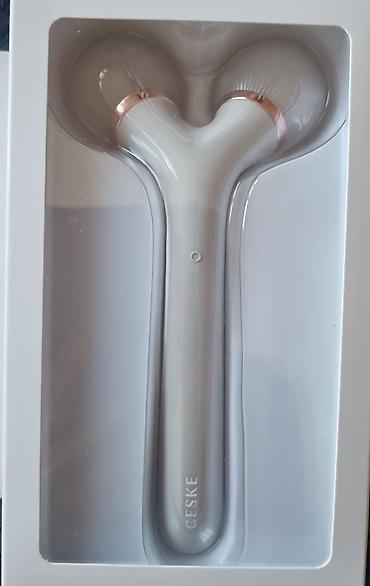 proizvod za negu kože: GESKE SmartAppGuided Sonic Facial & Body Roller | 4 u 1 Opis: - — 2