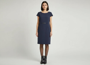 Dresses: Women`s dress, size S