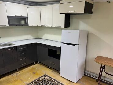 Uzunmüddətli kirayə evlər: 200 kv. m, 3 otaqlı, Kombi — 7