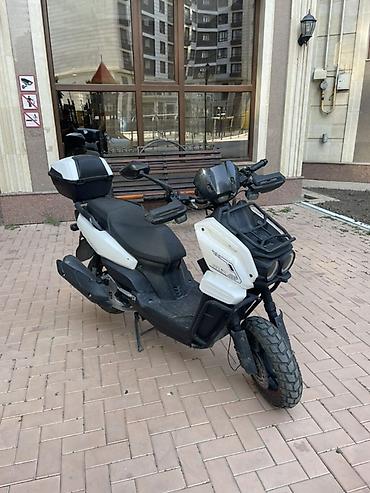 super soco: Скутер (мопед) 150 см³, стиль ADV/City Характеристики и оснащение: - — 4