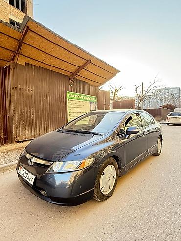 св: Honda Civic: 2007 г., 1.3 л, Автомат, Бензин, Седан — 9