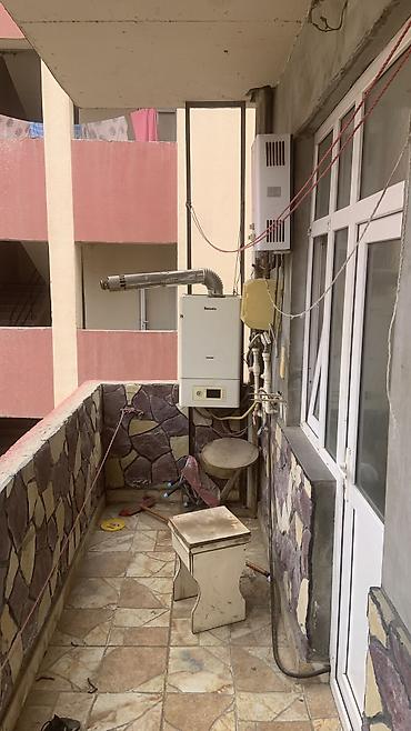 Uzunmüddətli kirayə mənzillər: Salam Xirdalanda tam merkezde Irşad telecomun yaninda yeni binada 2 — 12