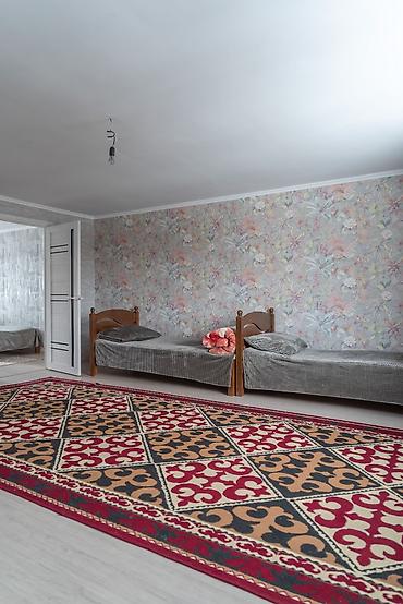 Продажа коттеджей и домов: Продается жилой дом в г.Каракол с приусадебным участком в живописном — 23