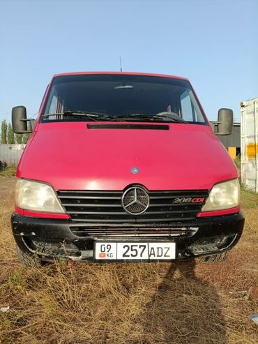 полики ренж ровер: Грузовик, Mercedes-Benz, Дубль, Б/у