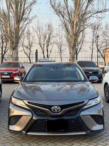 Toyota: Toyota Camry: 2018 г., 2.5 л, Автомат, Бензин, Седан