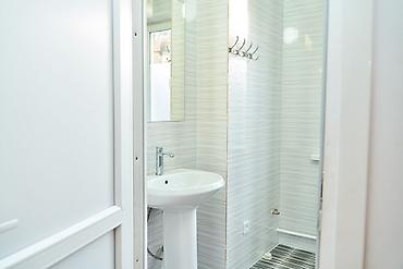 Мейманканаларды жана хостелдерди мжаралоо: Хостел в центре Бишкека! Рядом Центральной Мечетью Сарахси. Чистый — 21