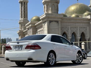 Toyota: Toyota Crown: 2010 г., 3.5 л, Автомат, Гибрид, Седан