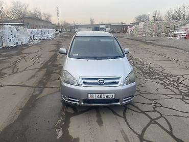 Toyota: Toyota Ipsum: 2001 г., 2 л, Автомат, Бензин, Минивэн — 5