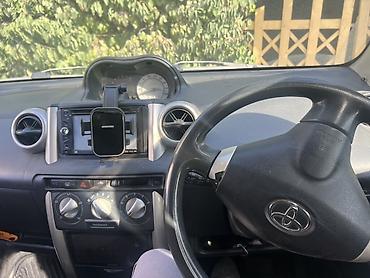 camri 30: Toyota Ist: 2003 г., 1.3 л, Автомат, Бензин, Хэтчбэк — 6