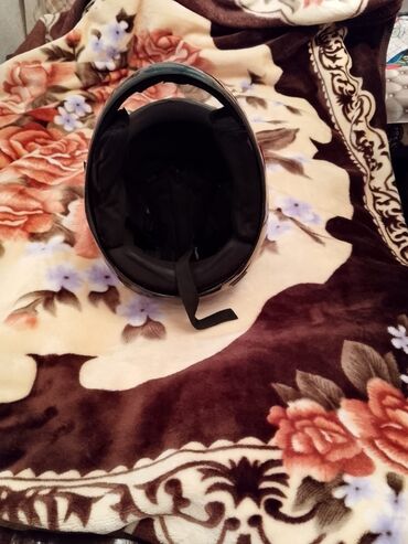 Moto dəbilqələr: Salam aleykum kaska satilir normal veziyyetdedir ön şüşesi yoxdur boş — 7