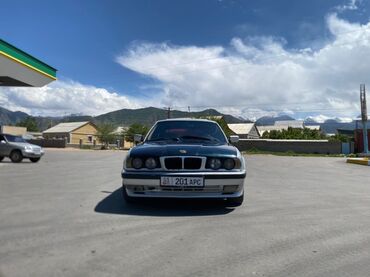 бмв е34 универсал: BMW 5 series: 1992 г., 2.5 л, Механика, Бензин, Седан