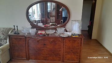salon masa: Qonaq otağı üçün klassik mebel dəsti Tərkibi: - Vitrin şkafı: 4 — 2