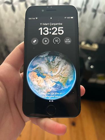 Apple iPhone: IPhone 8, 64 GB, Qara, Barmaq izi — 8