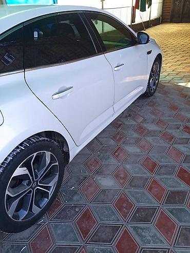 jetta 2: Renault SM6: 2019 г., Седан — 3