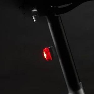 Dodaci za bicikl: SVETLO ZADNJE BATERIJSKO CATEYE LOOP2 SL-LD140-R | Elegantan i — 8