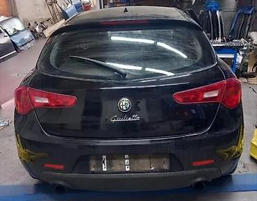 Car Body Parts: Alfa Romeo Giulietta zadnji branik kod boje 601/b. Alfa Romeo — 2