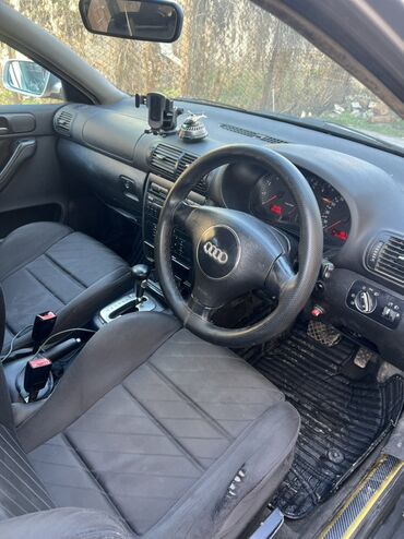 Audi: Audi A3: 2001 г., 1.8 л, Автомат, Бензин, Хэтчбэк — 2