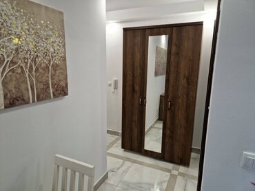 Prodaja stanova: 2 sobe, 33 kv. m, 3 sprat — 8