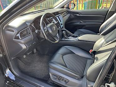 растрочка авто: Toyota Camry: 2019 г., Автомат, Седан — 4