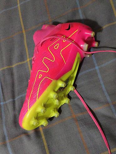 красофка мужской: Футбольная бутса Nike Mercurial (серия Zoom Air) - Тип — 1