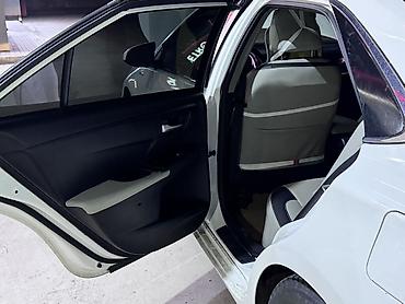 Toyota: Toyota Camry: 2017 г., 2.5 л, Вариатор, Гибрид, Седан — 5