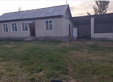 Үйлөрдү сатуу: 4 бөлмө, 114 м², 20 соток, Бишкек, Риелтор — 8