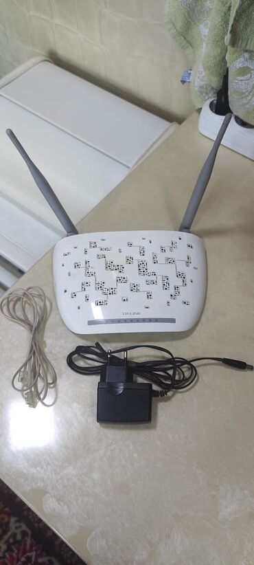 shiro modem: Az işlenmiş Modem (TP-Link) satılır.Qiymet:25 azn.Unvan:Masazır