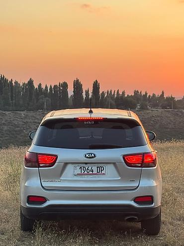 Kia: Kia Sorento: 2019 г., 2.4 л, Автомат, Бензин, Кроссовер — 7