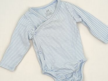 jednokolorowe body niemowlęce: Body, H&M, 1-3 months, 
condition - Perfect