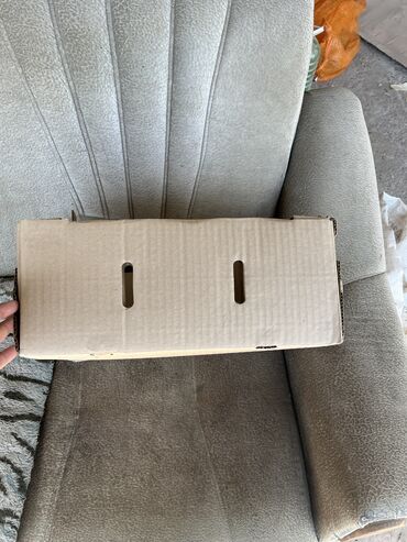 упаковочная коробка: Коробка, 40 см x 30 см x 20 см